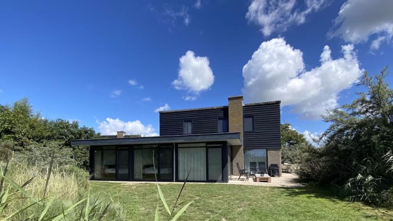 Luxe 8 persoons ‘Golf Villa Texel’ vlakbij zee