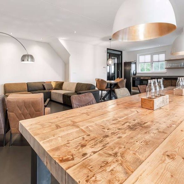 Luxe vakantiewoning in Den Burg met wellness 1