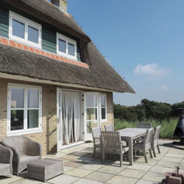 Villa Duindroom NL-7337 1